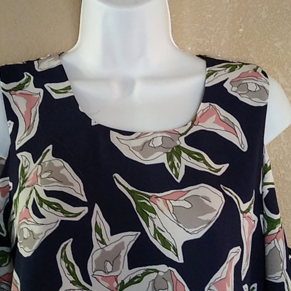 JOA Los Angeles M Cold Shoulder Blouse LG Floral - Picture 2 of 8